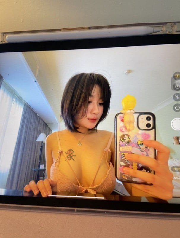 Zzepphyr aka Ayeesha Konten Eksklusif , wow!