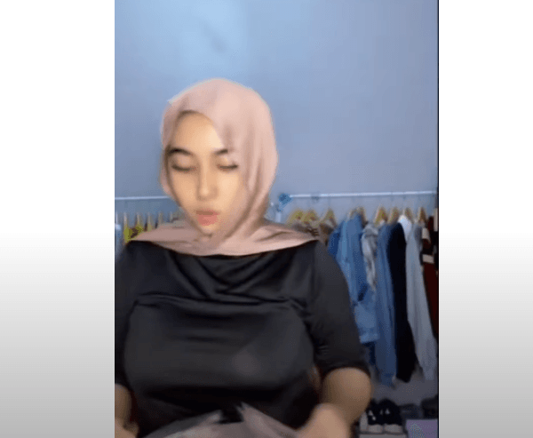 Cucumilo Live Jualan Nyeplak Banget!