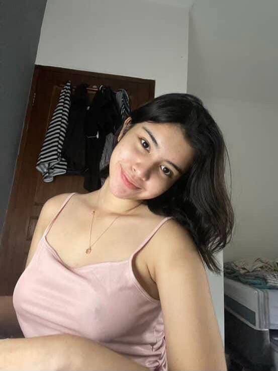 MISS DS Terbaru HOTT BANGETT Bergoyanggg!