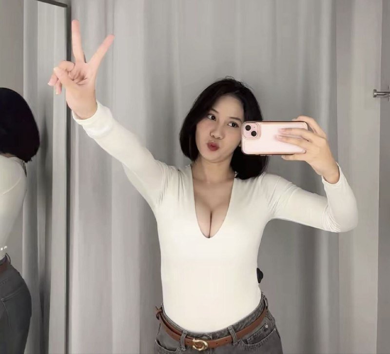 Kinanda Putri aka Kinandaputriii KONTEN EKSKLUSIF TERBARU!!